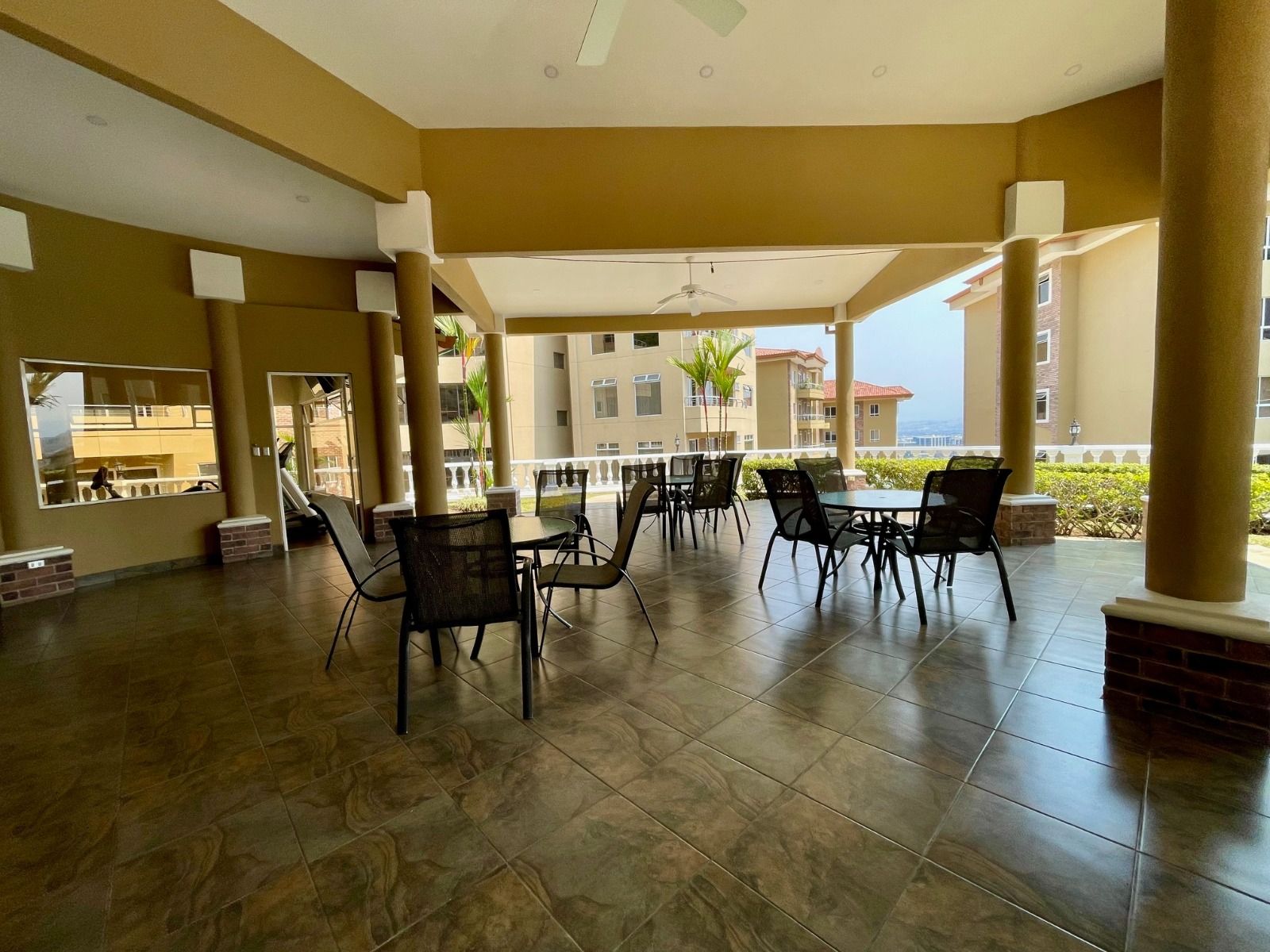 Apartamento amplio con lindas vistas - Foto 16