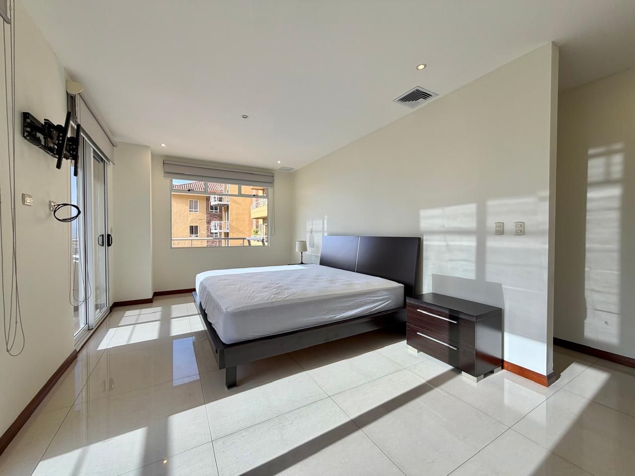 Apartamento amplio con lindas vistas - Foto 6