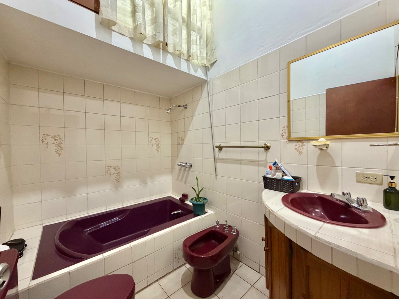 Casa amplia con estilo clásico  - Foto 4